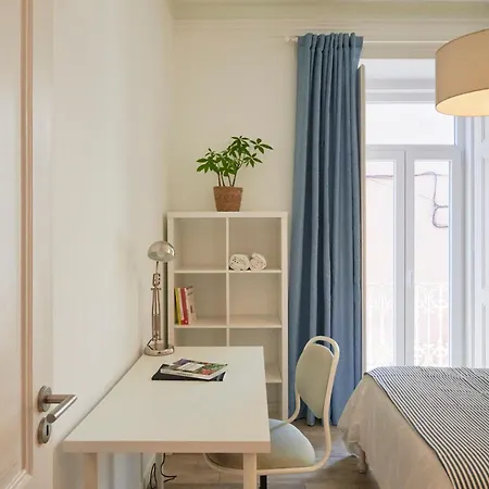 아파트 Spacious 3 Bedroom Downtown 리스본